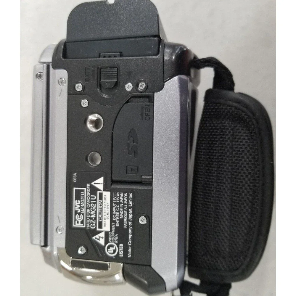 JVC digital camcorder model GZ-MG21U W/BATTERY FOR PARTS ONLY. Will not power